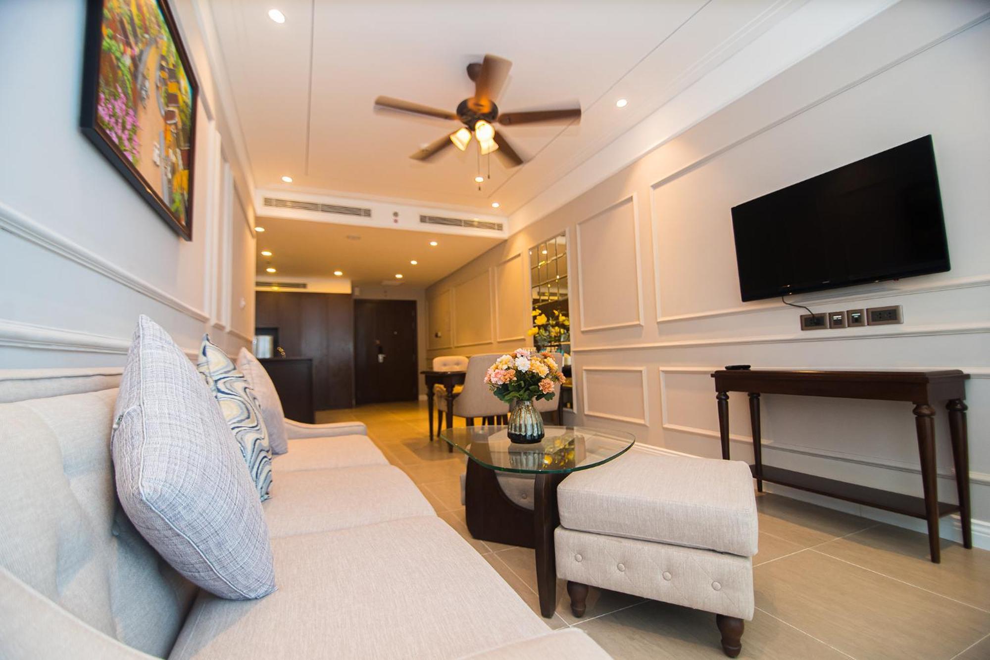 Luxury Apt Opposite Mykhe Beach ダナン市 エクステリア 写真